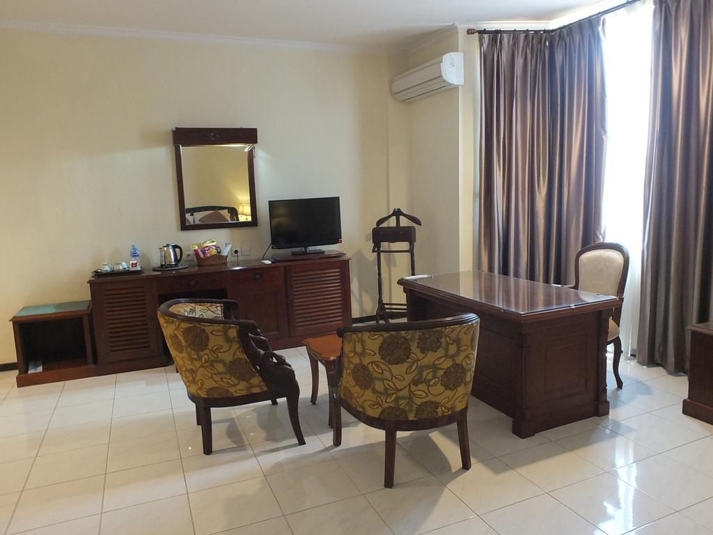 Jepara Indah Hotel Phòng bức ảnh