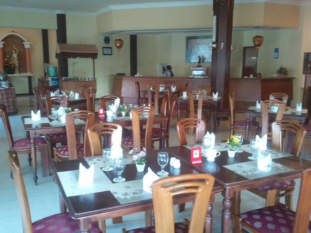 Jepara Indah Hotel Ngoại thất bức ảnh