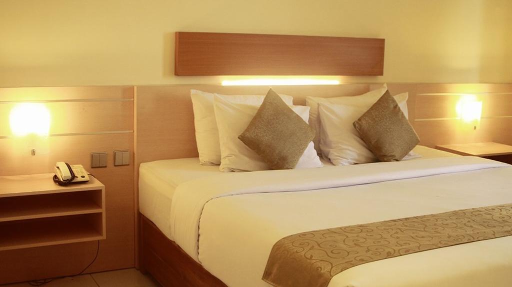 Jepara Indah Hotel Ngoại thất bức ảnh