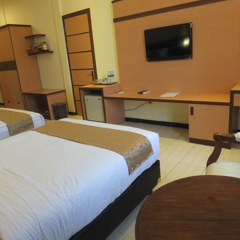 Jepara Indah Hotel Ngoại thất bức ảnh
